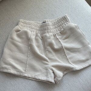 Women's Cream curduroy Shorts BDG - urban outfitters